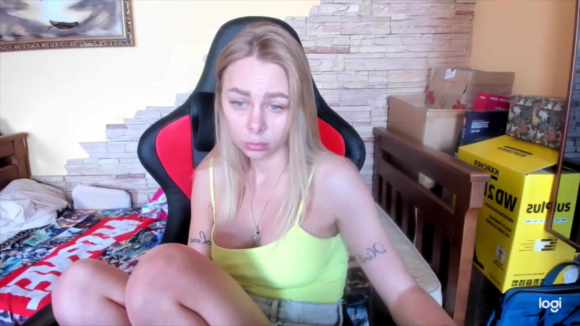 Gallery image thumbnail from YourPupsik's myfreecams stream on, 05/15/2024, 10:12 image 7 of 20