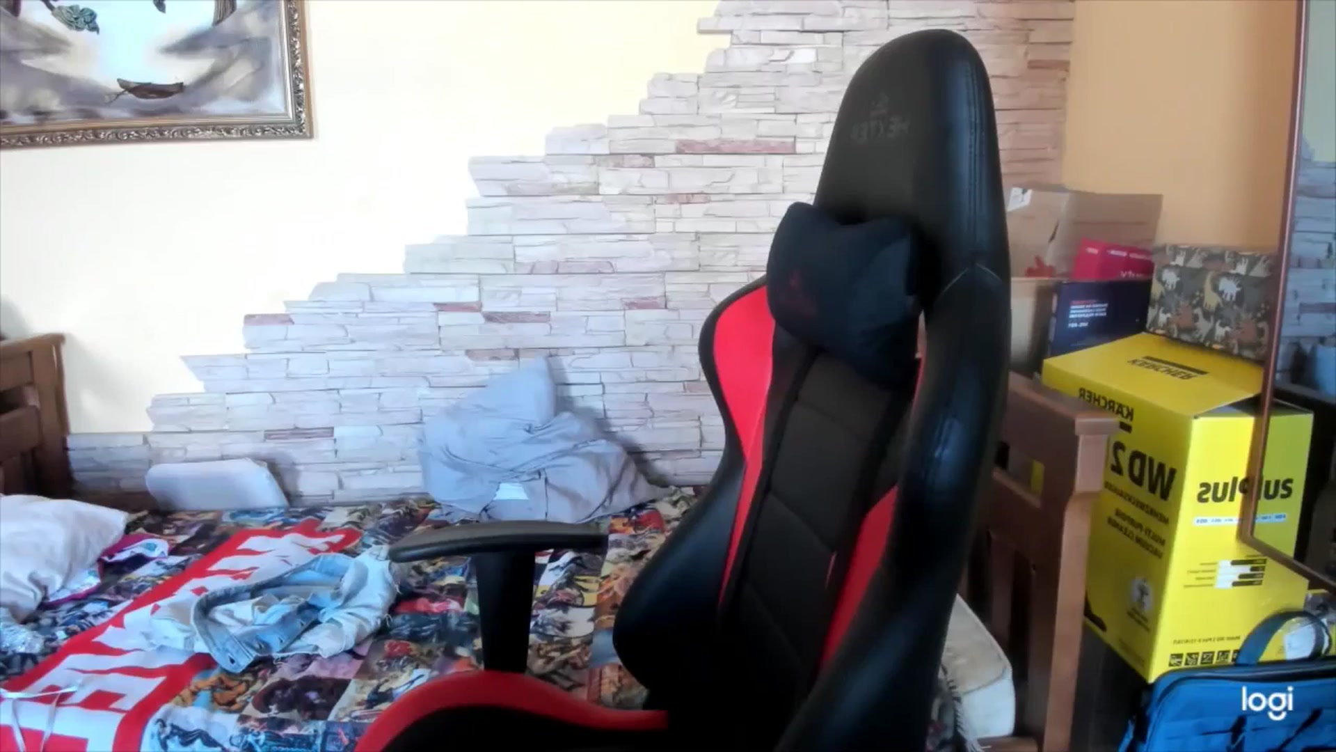 Gallery image thumbnail from YourPupsik's myfreecams stream on, 05/17/2024, 10:01 image 18 of 20