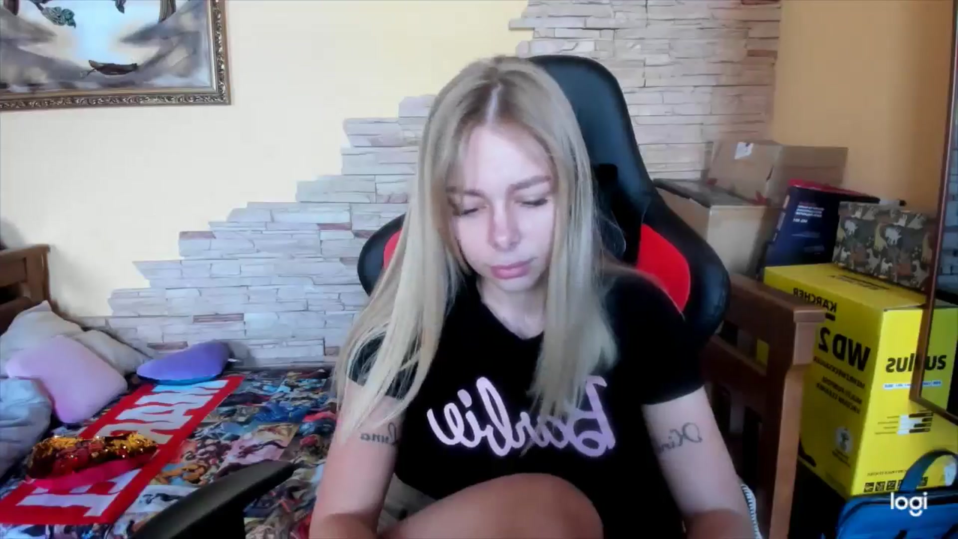 Gallery image thumbnail from YourPupsik's myfreecams stream on, 05/21/2024, 10:28 image 15 of 20