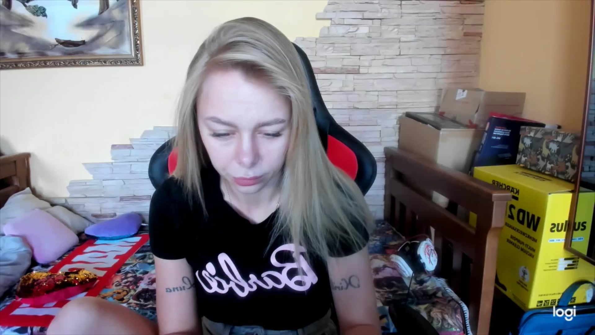 Gallery image thumbnail from YourPupsik's myfreecams stream on, 05/21/2024, 10:28 image 1 of 20