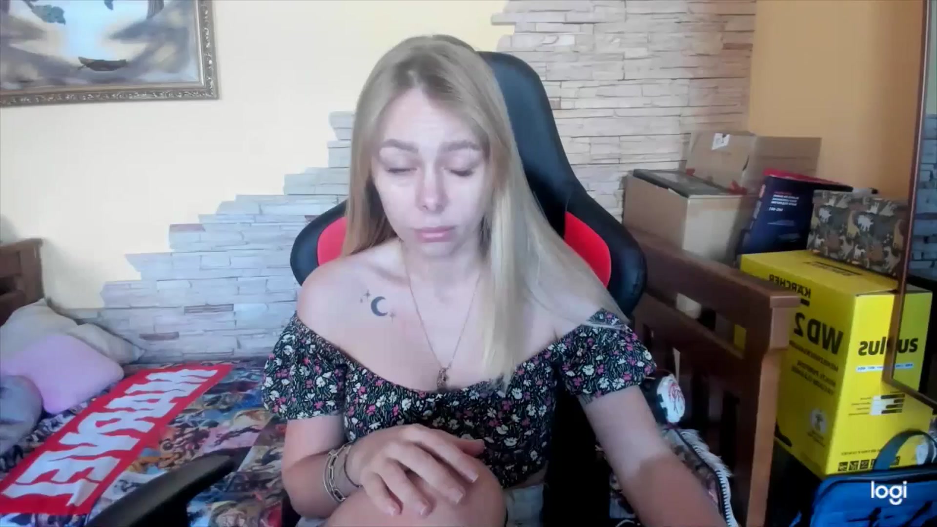 Gallery image thumbnail from YourPupsik's myfreecams stream on, 05/22/2024, 12:11 image 1 of 20