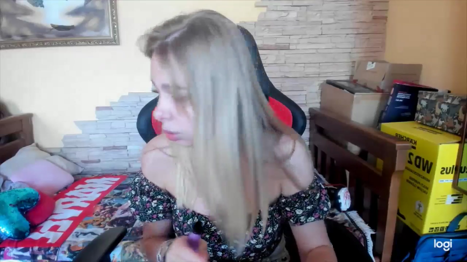 Gallery image thumbnail from YourPupsik's myfreecams stream on, 05/22/2024, 12:30 image 9 of 20