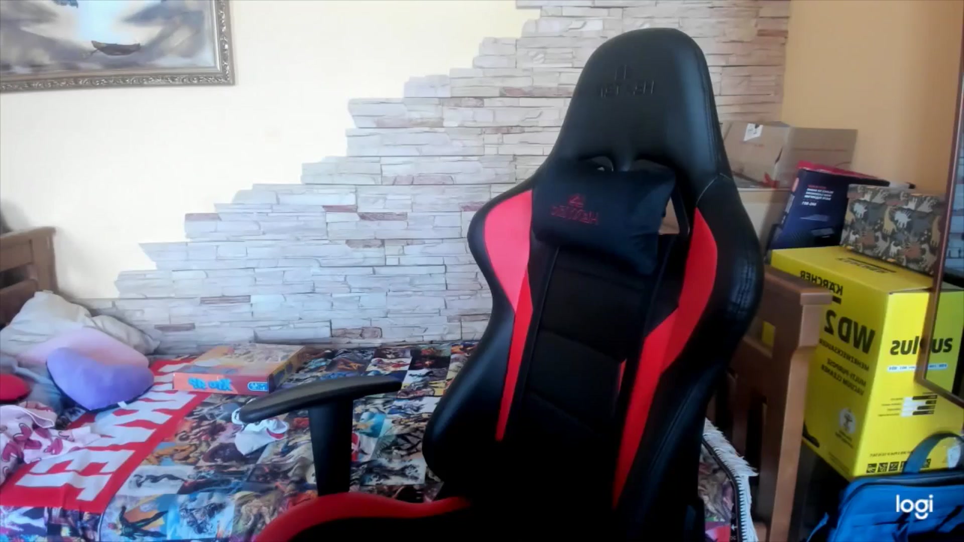 Gallery image thumbnail from YourPupsik's myfreecams stream on, 05/23/2024, 11:53 image 12 of 20