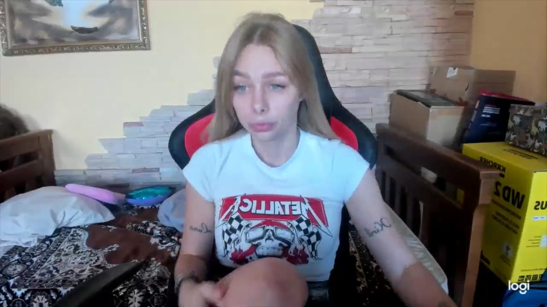 Gallery image thumbnail from YourPupsik's myfreecams stream on, 05/24/2024, 10:22 image 11 of 20