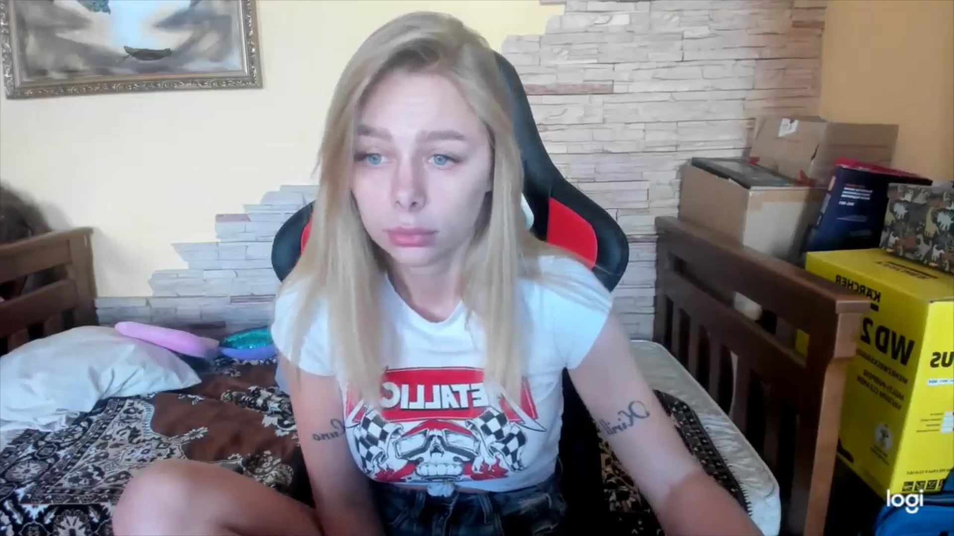 Gallery image thumbnail from YourPupsik's myfreecams stream on, 05/24/2024, 10:22 image 7 of 20