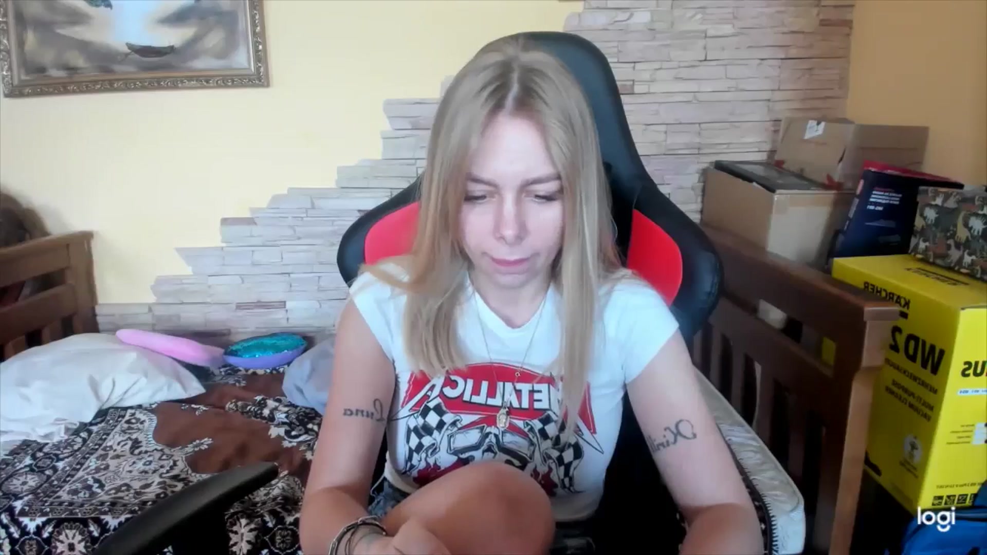 Gallery image thumbnail from YourPupsik's myfreecams stream on, 05/24/2024, 11:20 image 15 of 20