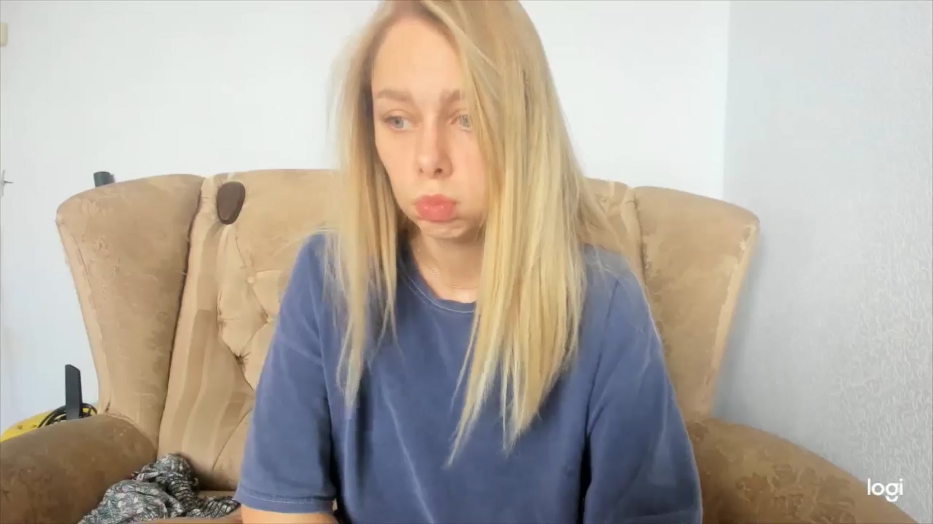 Gallery image thumbnail from YourPupsik's myfreecams stream on, 06/23/2024, 11:36 image 6 of 20