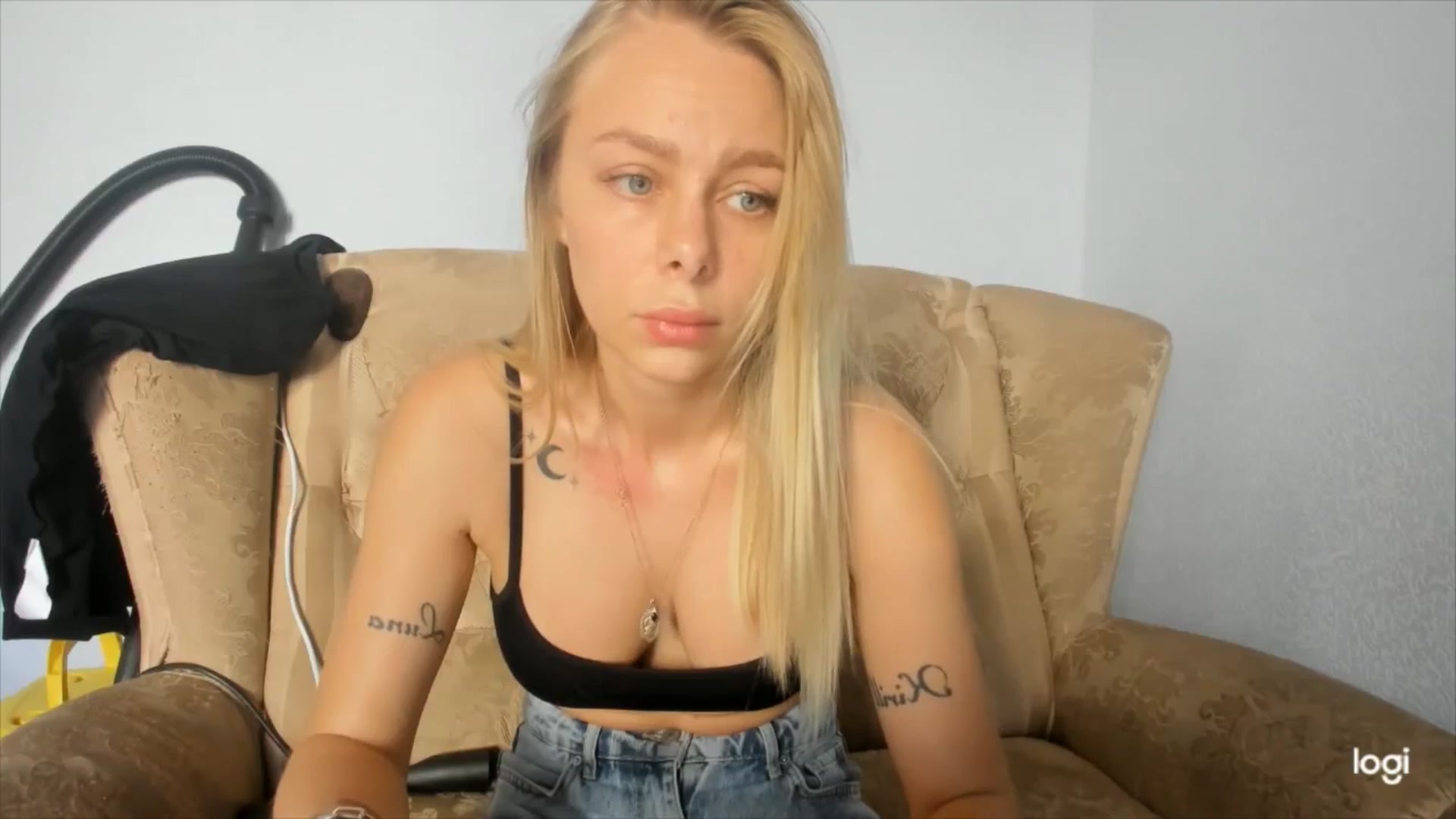 Gallery image thumbnail from YourPupsik's myfreecams stream on, 07/20/2024, 11:48 image 18 of 20