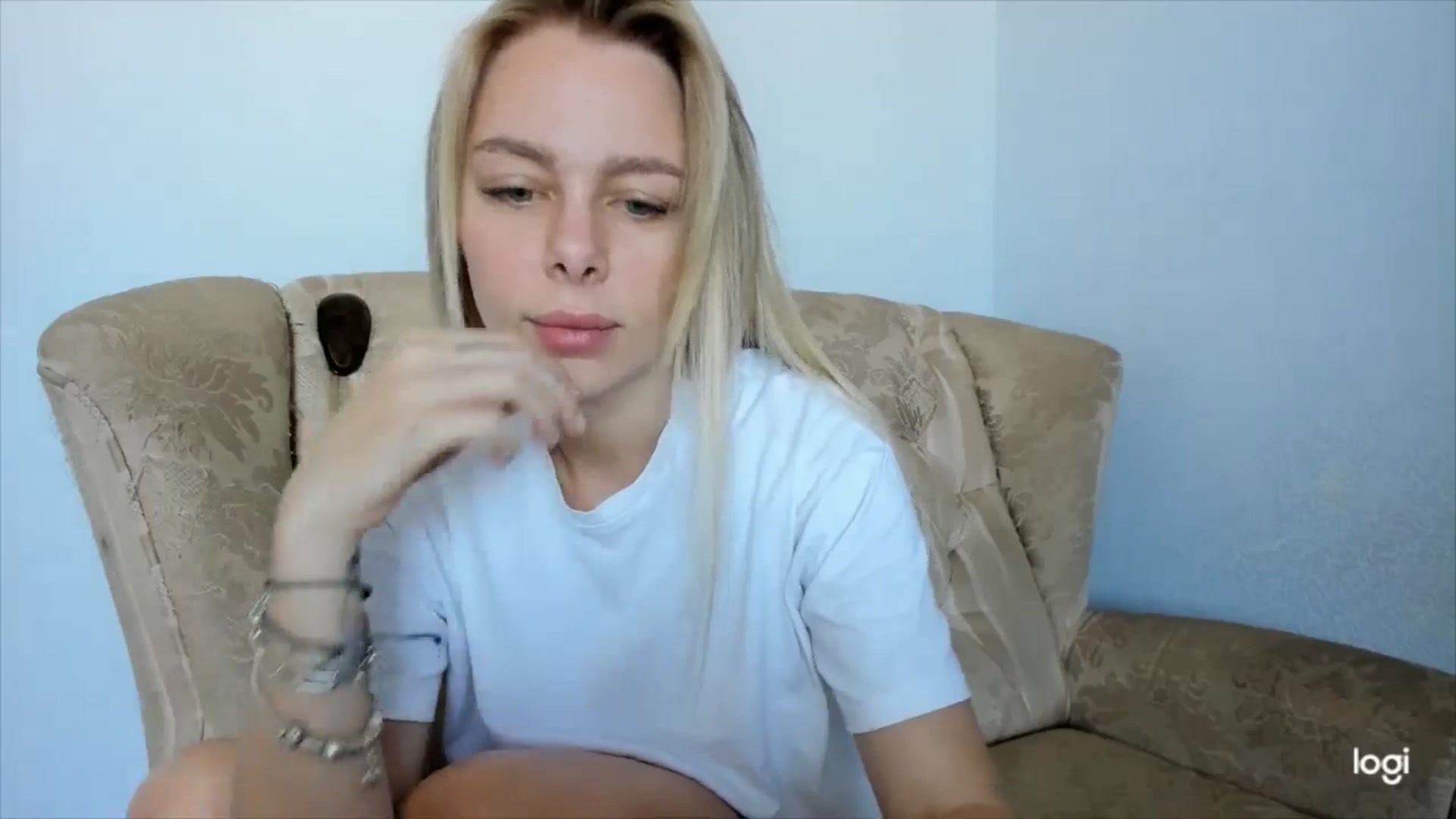 Gallery image thumbnail from YourPupsik's myfreecams stream on, 08/18/2024, 13:11 image 2 of 20