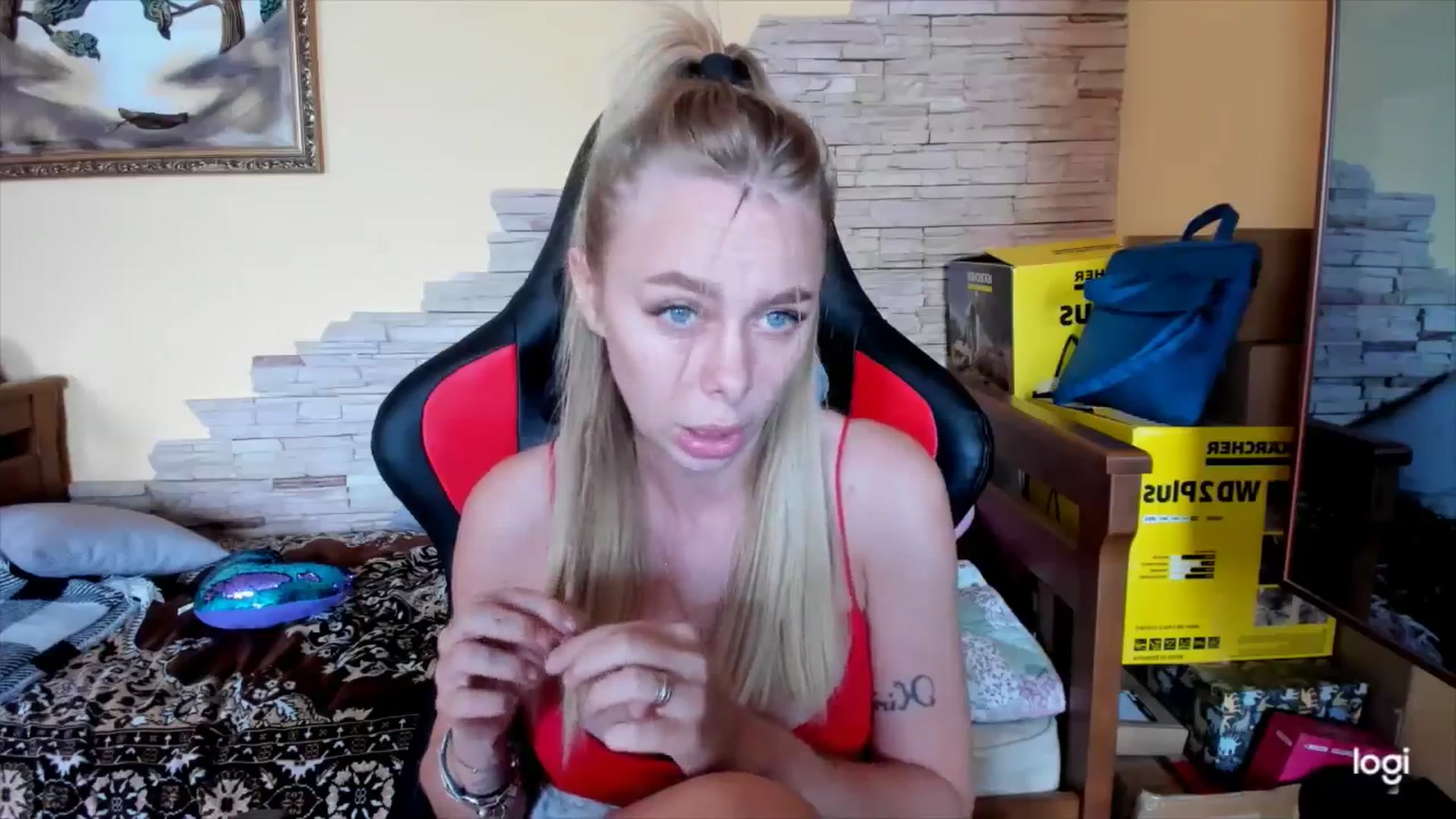 Gallery image thumbnail from YourPupsik's myfreecams stream on, 09/26/2024, 09:10 image 9 of 20