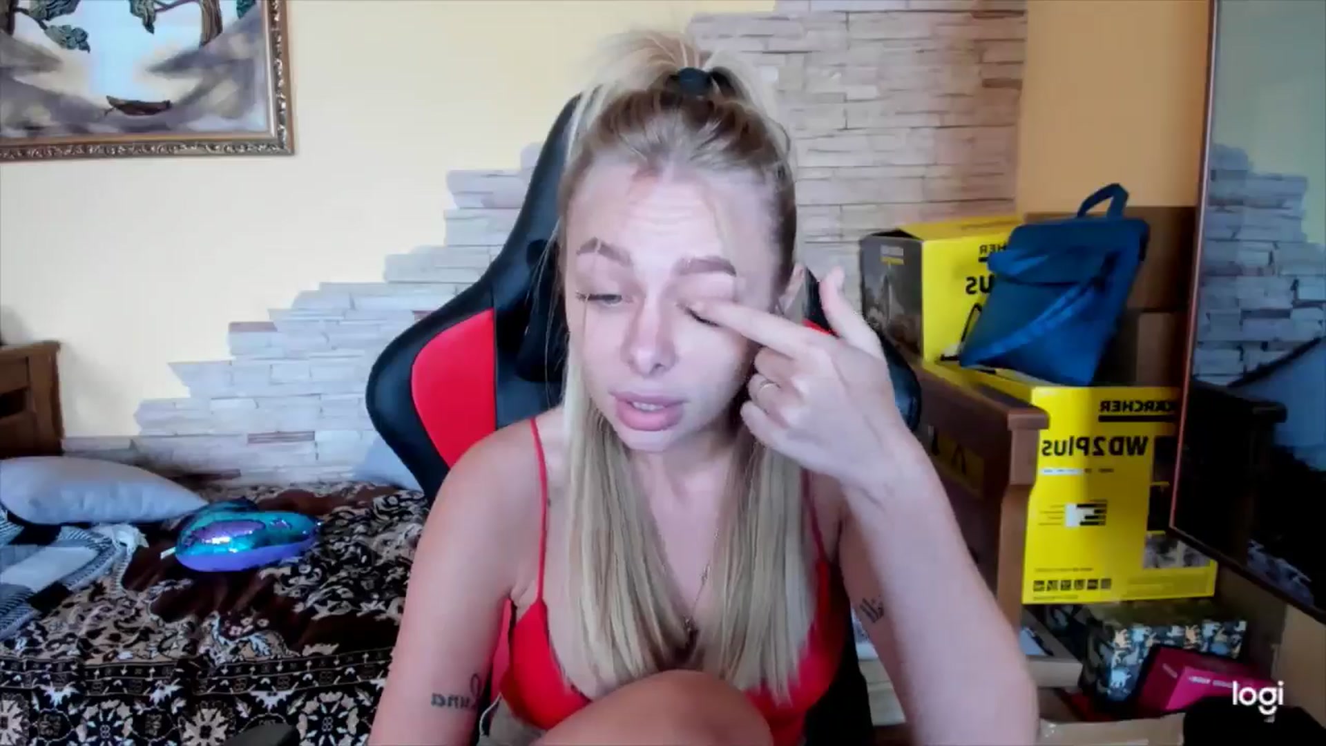 Gallery image thumbnail from YourPupsik's myfreecams stream on, 09/26/2024, 09:10 image 6 of 20