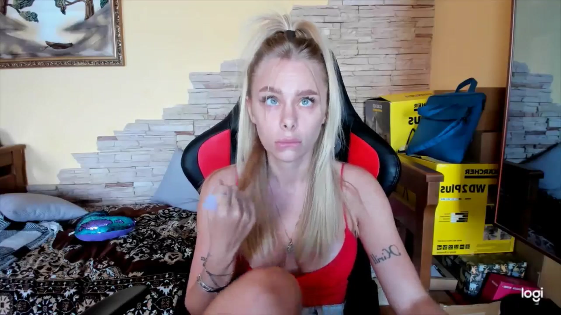 Gallery image thumbnail from YourPupsik's myfreecams stream on, 09/26/2024, 09:10 image 4 of 20