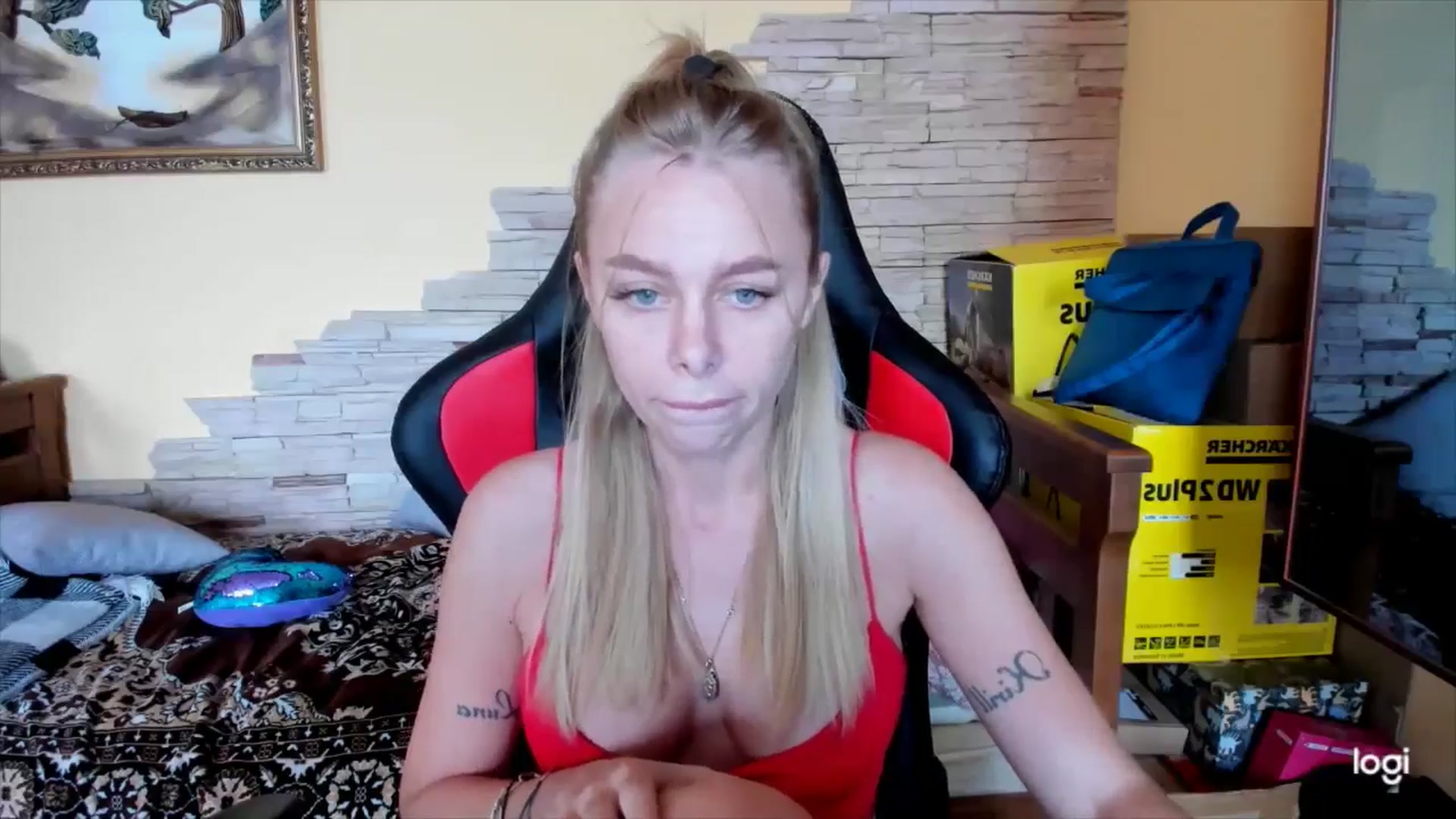 Gallery image thumbnail from YourPupsik's myfreecams stream on, 09/26/2024, 09:10 image 12 of 20