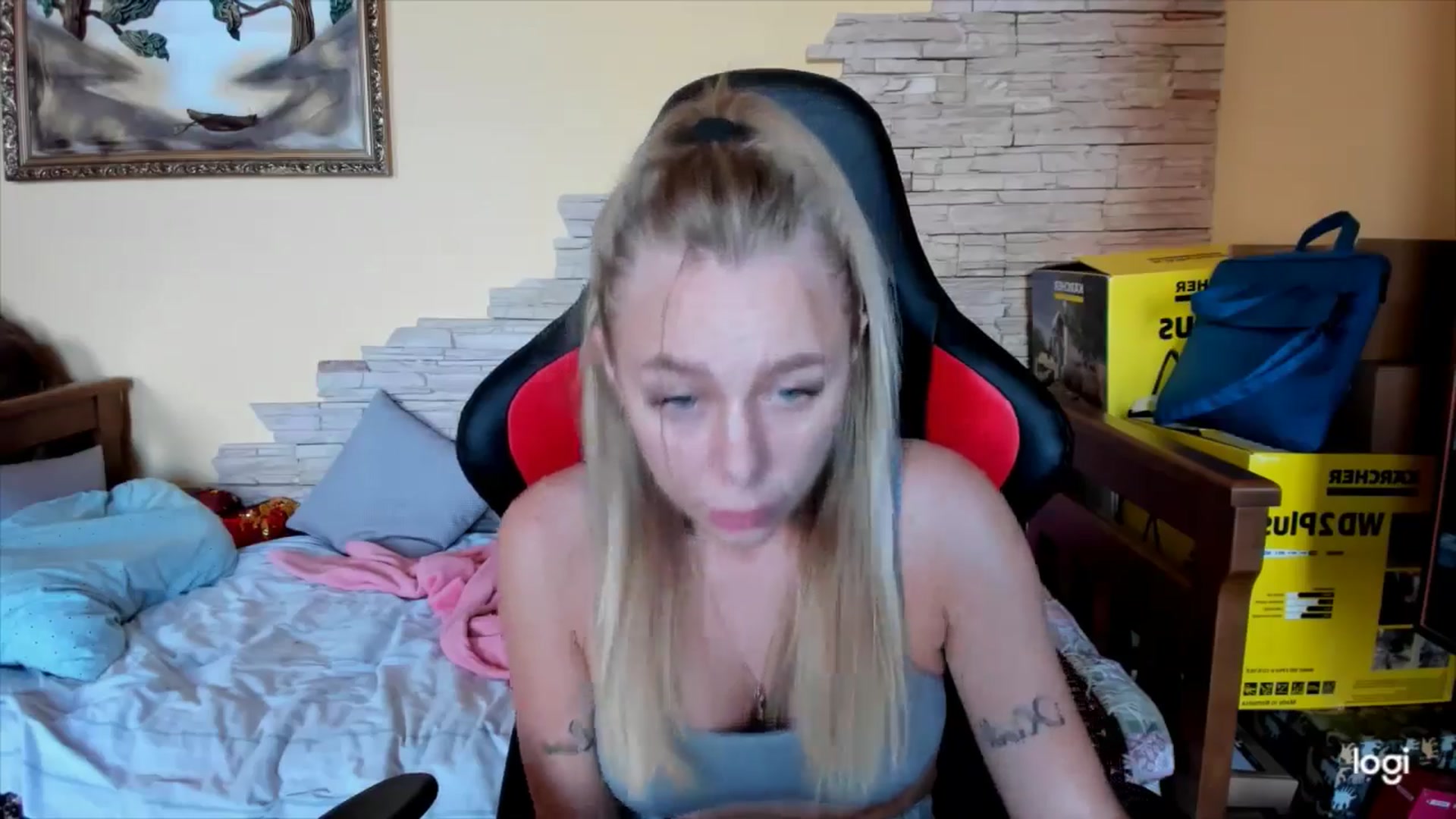 Gallery image thumbnail from YourPupsik's myfreecams stream on, 09/27/2024, 10:02 image 2 of 20
