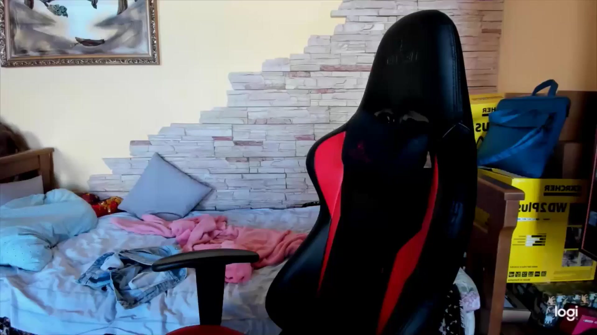 Gallery image thumbnail from YourPupsik's myfreecams stream on, 09/27/2024, 10:02 image 9 of 20