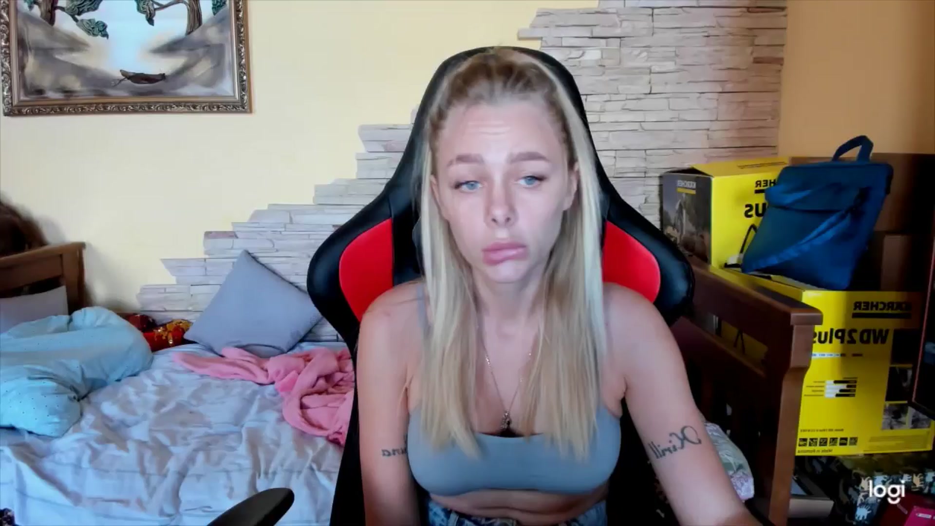 Gallery image thumbnail from YourPupsik's myfreecams stream on, 09/27/2024, 10:02 image 1 of 20