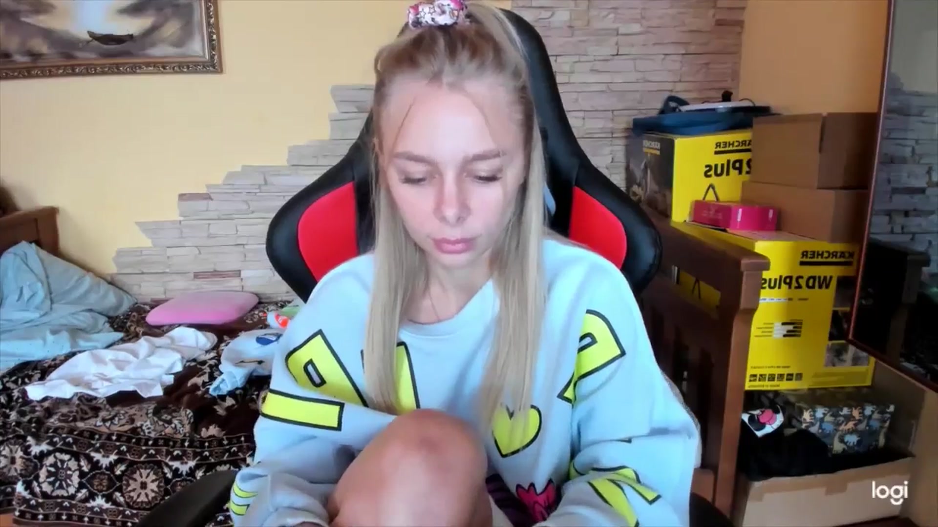Gallery image thumbnail from YourPupsik's myfreecams stream on, 10/01/2024, 11:12 image 20 of 20