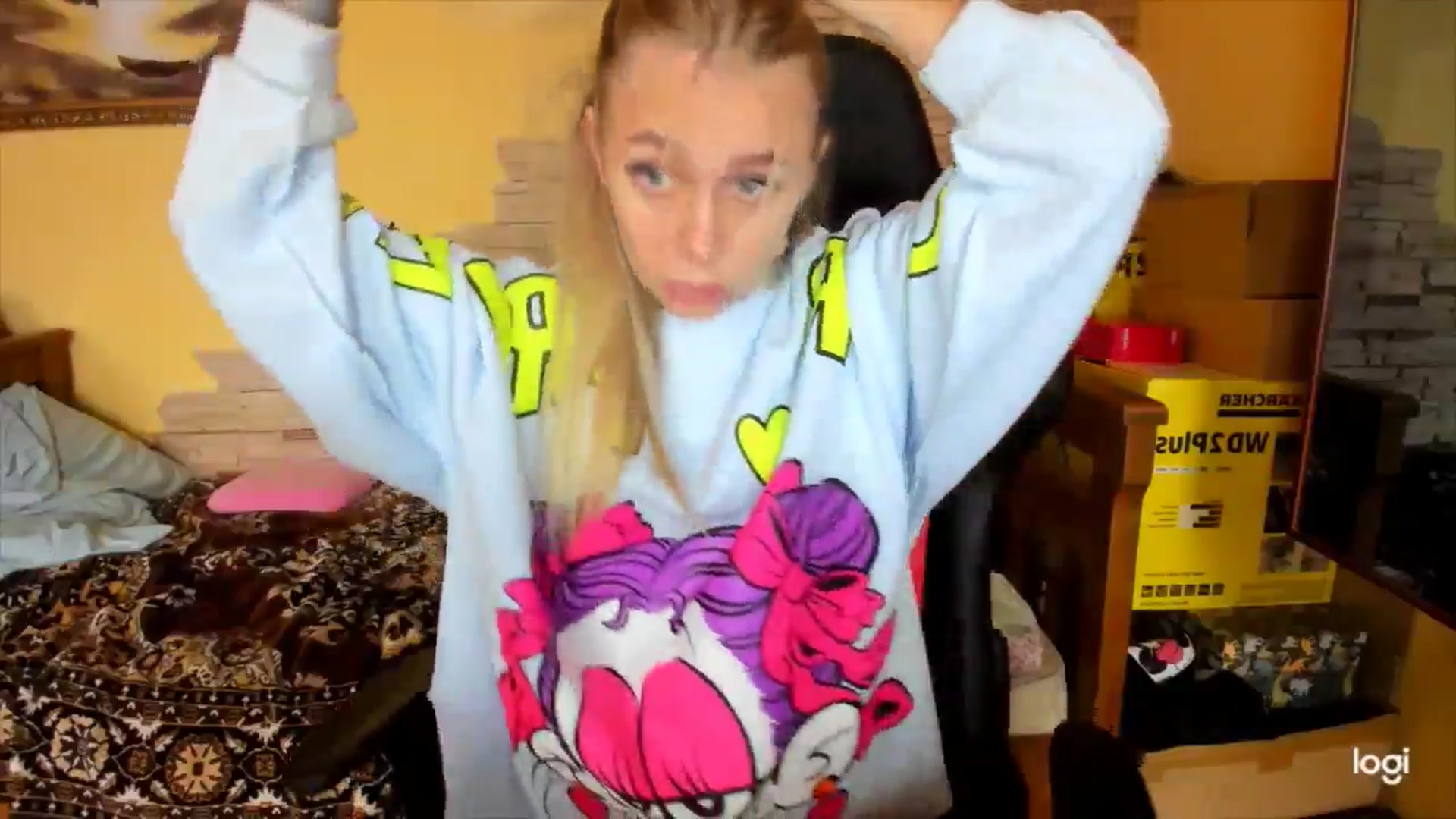 Gallery image thumbnail from YourPupsik's myfreecams stream on, 10/01/2024, 11:12 image 2 of 20