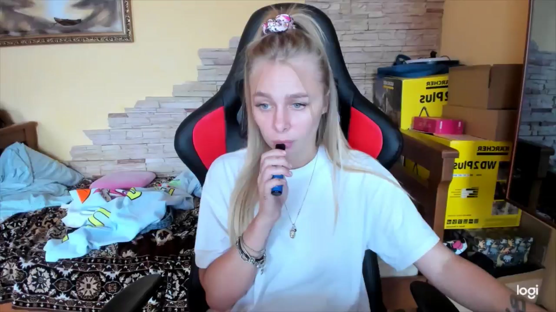 Gallery image thumbnail from YourPupsik's myfreecams stream on, 10/01/2024, 12:27 image 1 of 20