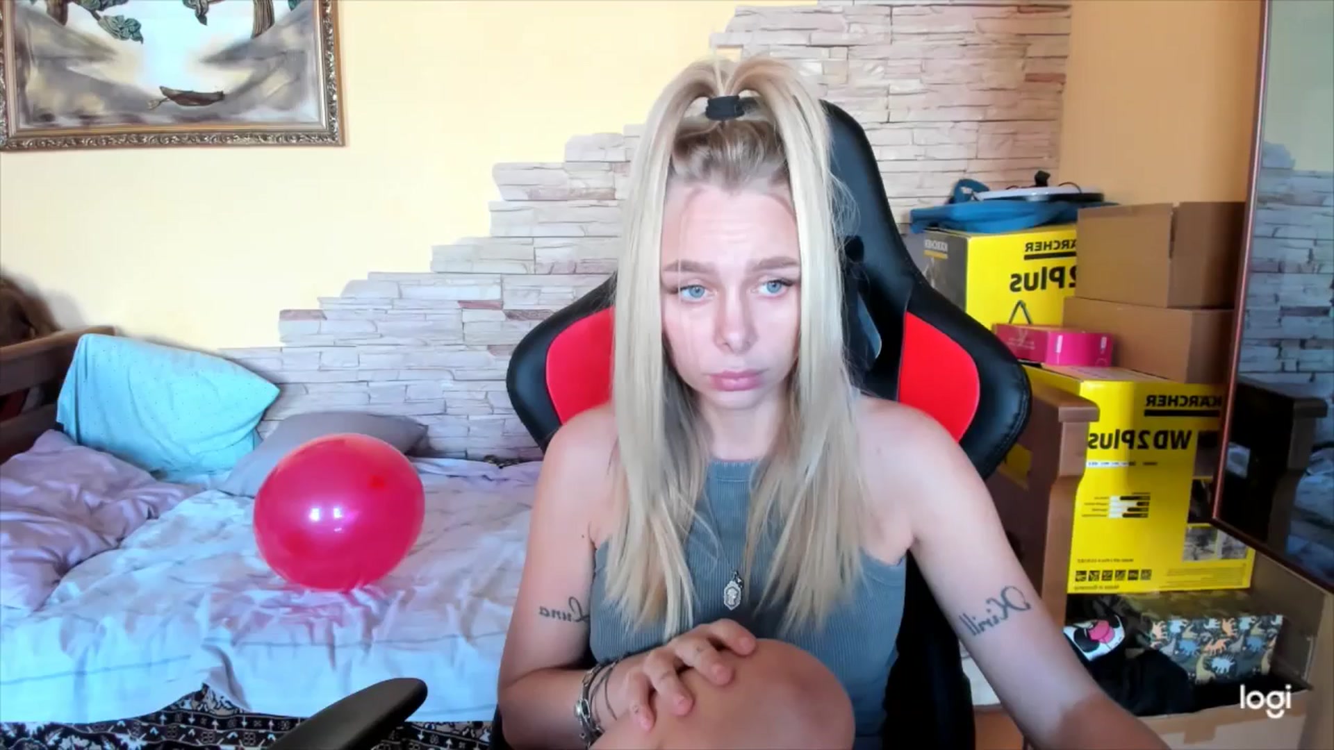 Gallery image thumbnail from YourPupsik's myfreecams stream on, 10/02/2024, 09:44 image 5 of 20