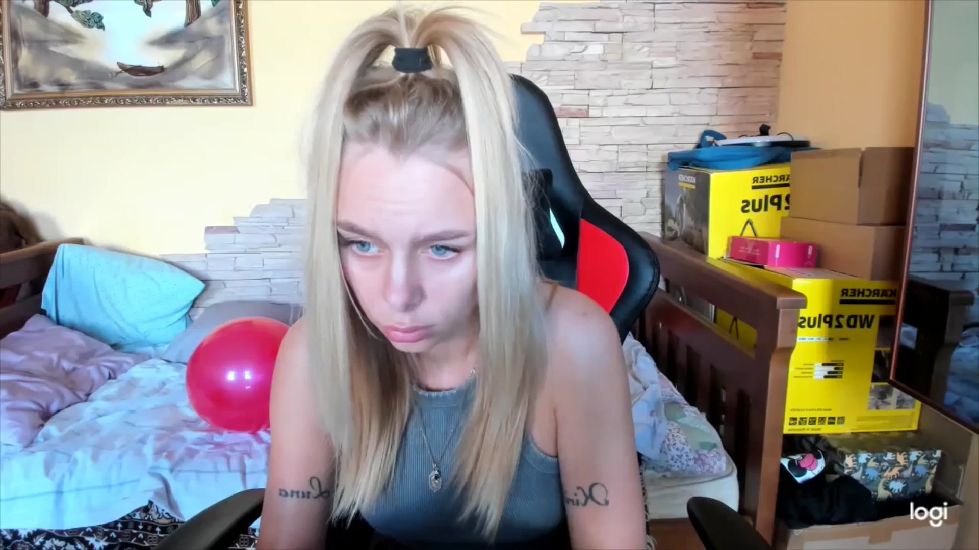 Gallery image thumbnail from YourPupsik's myfreecams stream on, 10/02/2024, 09:44 image 4 of 20