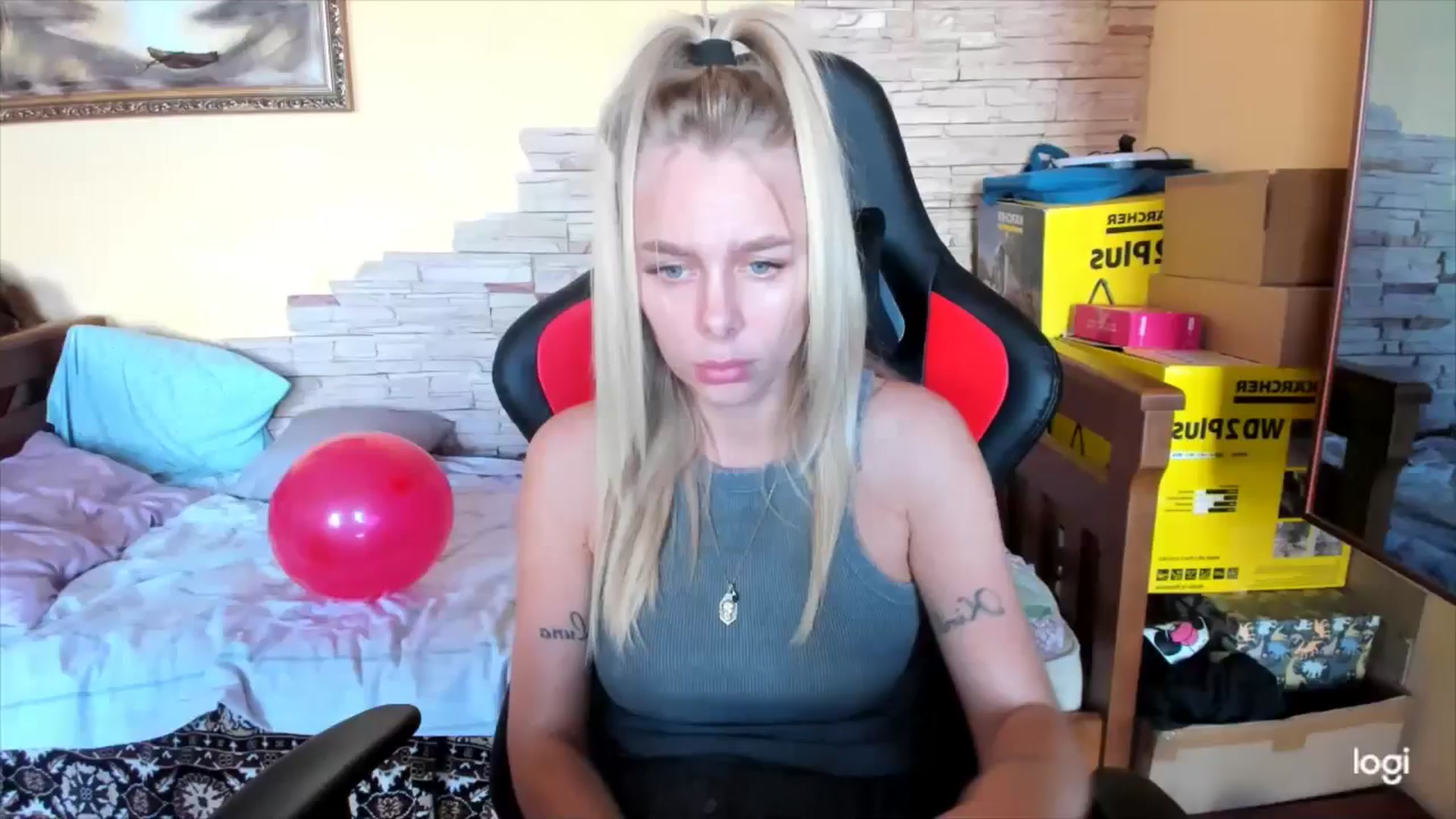Gallery image thumbnail from YourPupsik's myfreecams stream on, 10/02/2024, 10:12 image 1 of 20