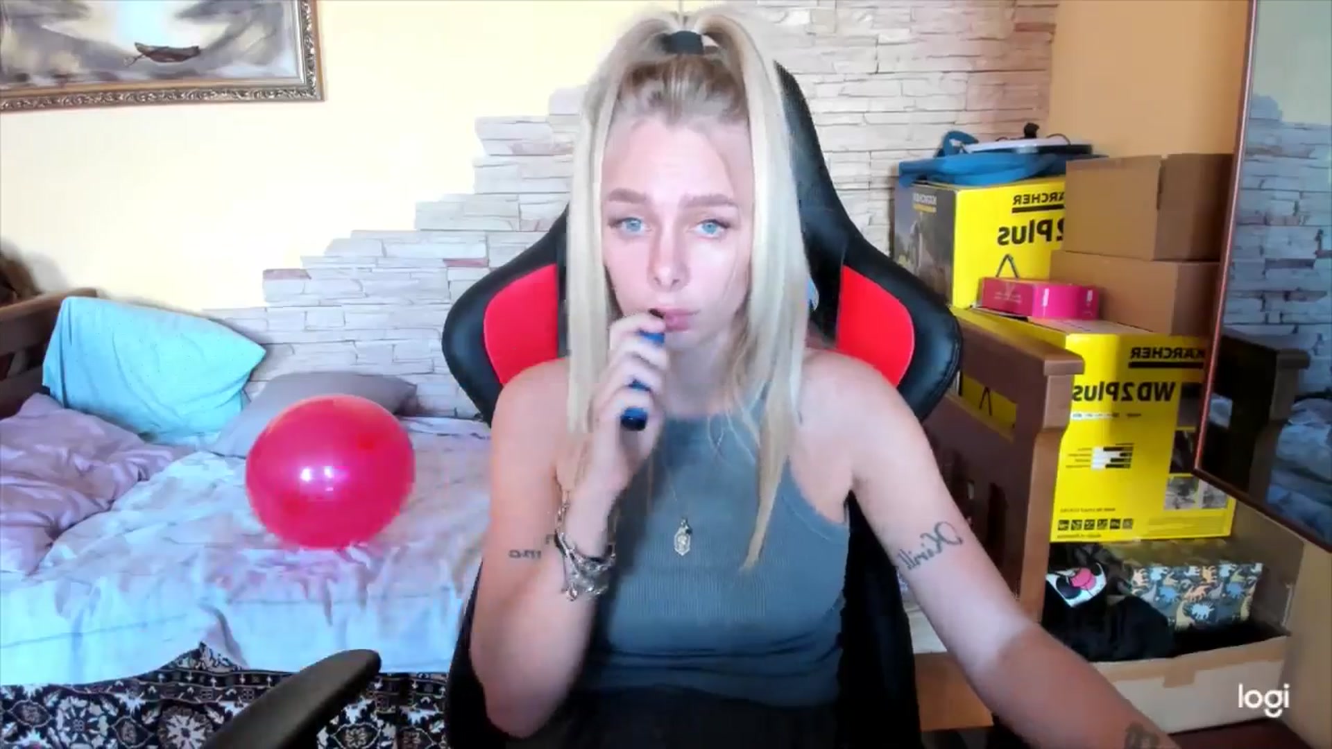 Gallery image thumbnail from YourPupsik's myfreecams stream on, 10/02/2024, 10:12 image 2 of 20