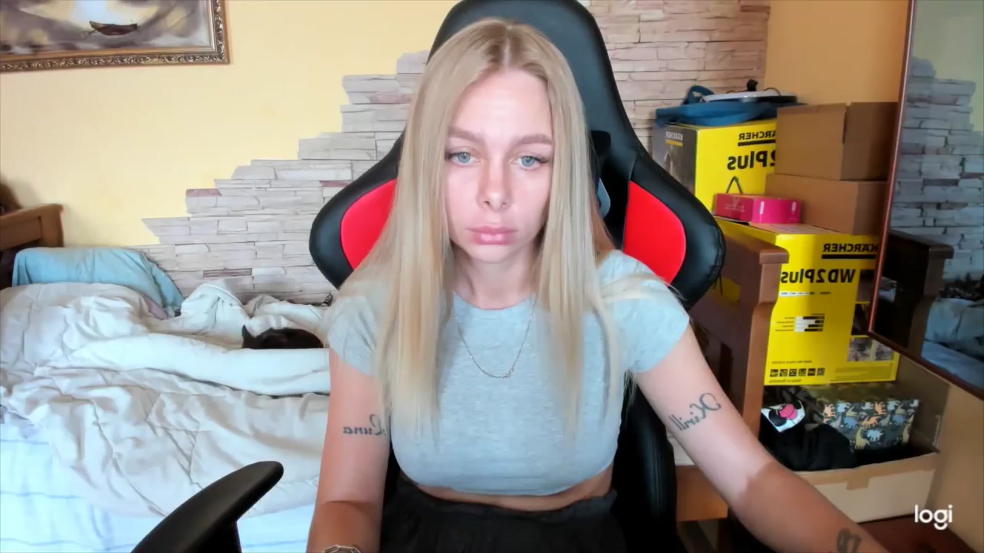 Gallery image thumbnail from YourPupsik's myfreecams stream on, 10/03/2024, 09:22 image 5 of 20