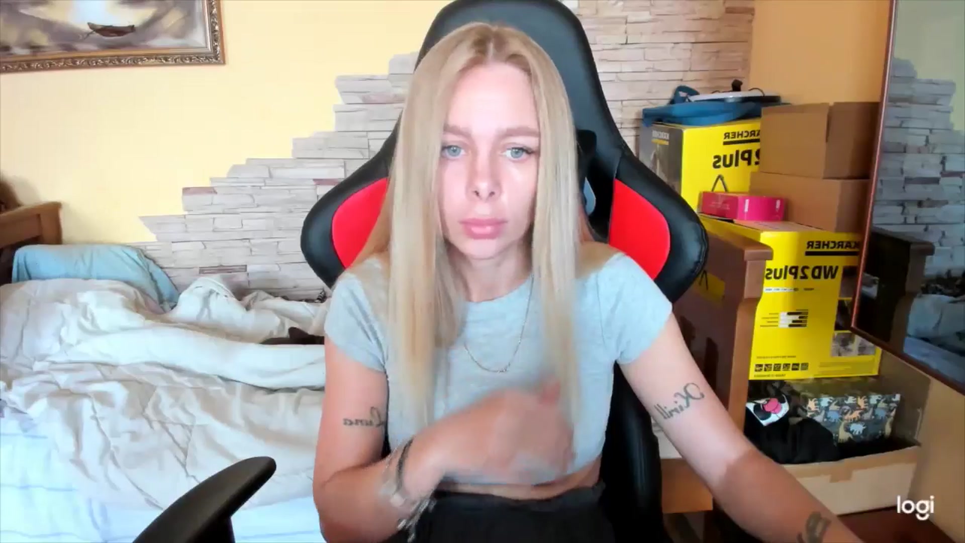 Gallery image thumbnail from YourPupsik's myfreecams stream on, 10/03/2024, 09:22 image 2 of 20