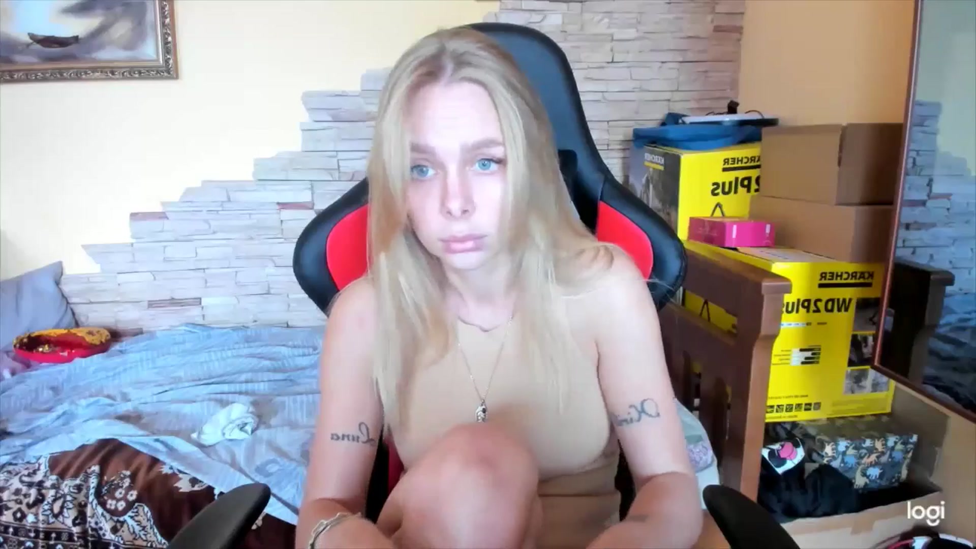 Gallery image thumbnail from YourPupsik's myfreecams stream on, 10/07/2024, 09:15 image 5 of 20