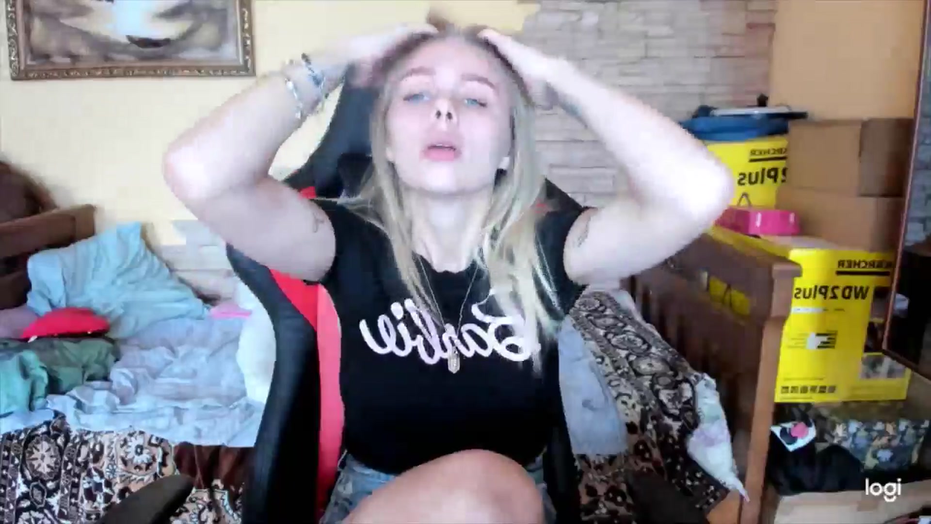 Gallery image thumbnail from YourPupsik's myfreecams stream on, 10/11/2024, 07:57 image 18 of 20