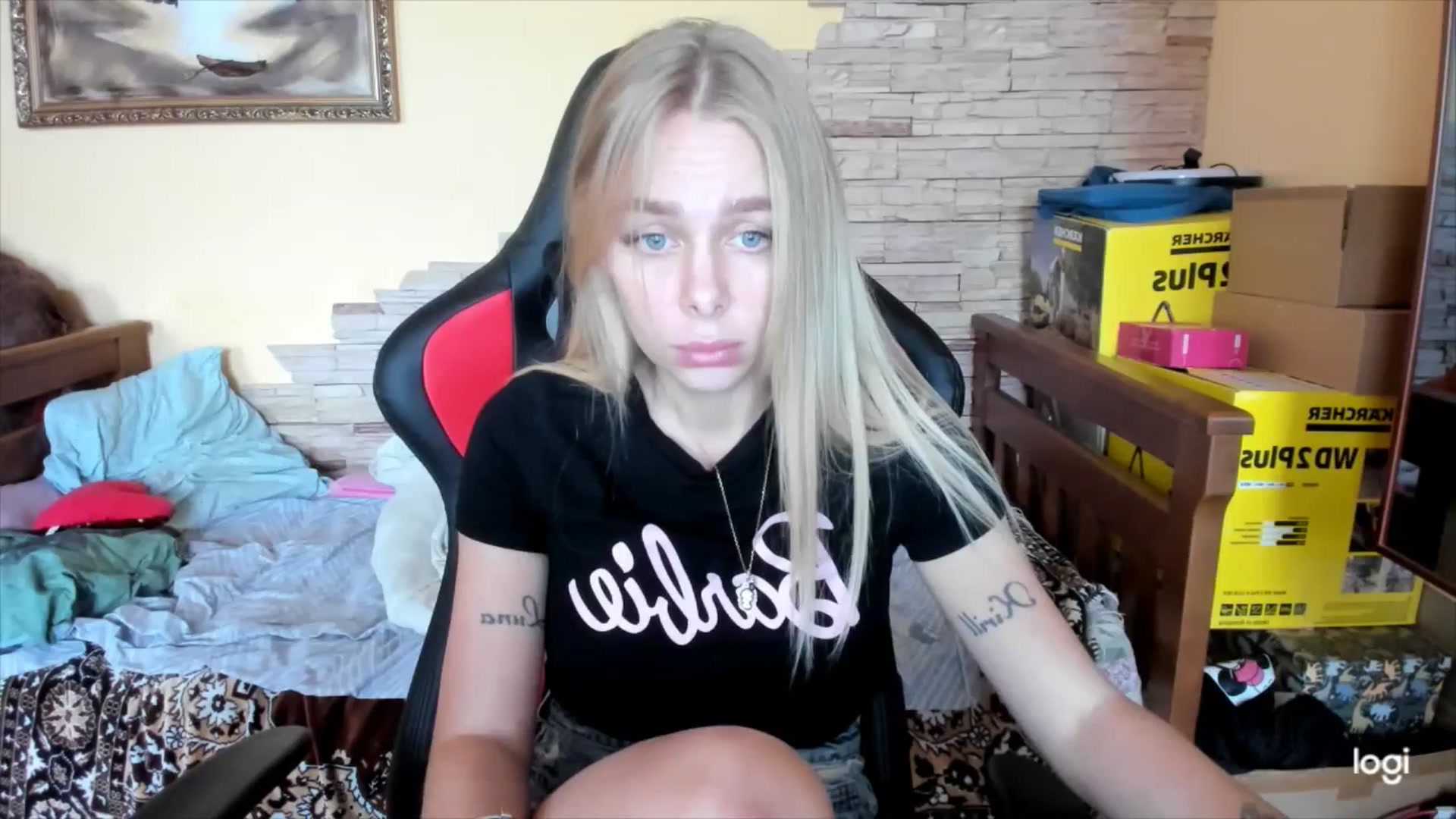 Gallery image thumbnail from YourPupsik's myfreecams stream on, 10/11/2024, 07:57 image 7 of 20