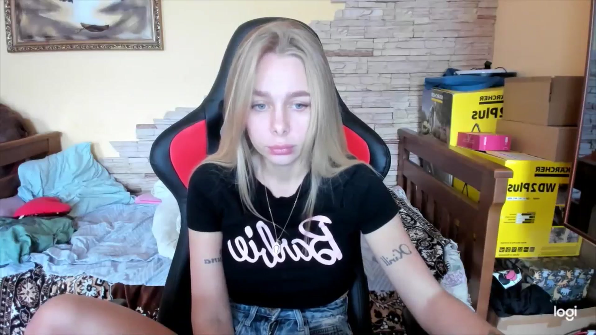 Gallery image thumbnail from YourPupsik's myfreecams stream on, 10/11/2024, 08:38 image 3 of 20