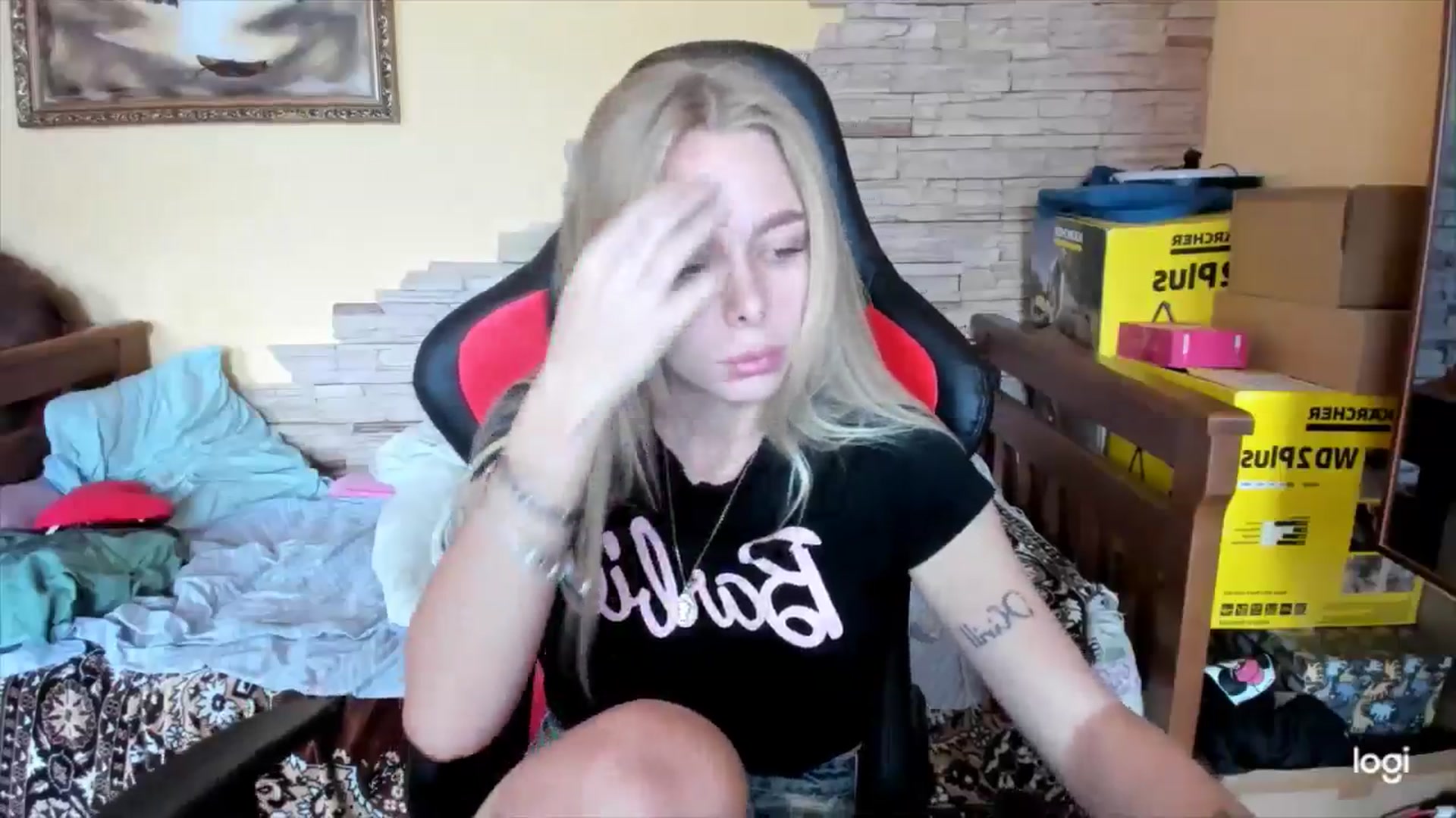 Gallery image thumbnail from YourPupsik's myfreecams stream on, 10/11/2024, 08:38 image 6 of 20
