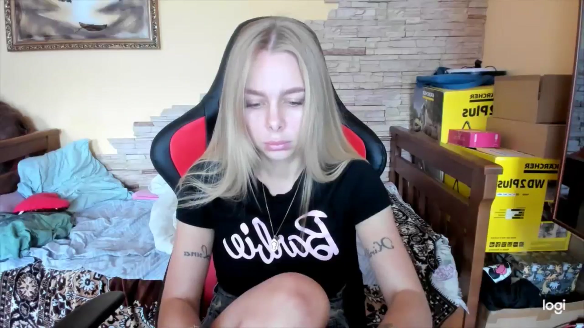 Gallery image thumbnail from YourPupsik's myfreecams stream on, 10/11/2024, 08:38 image 2 of 20