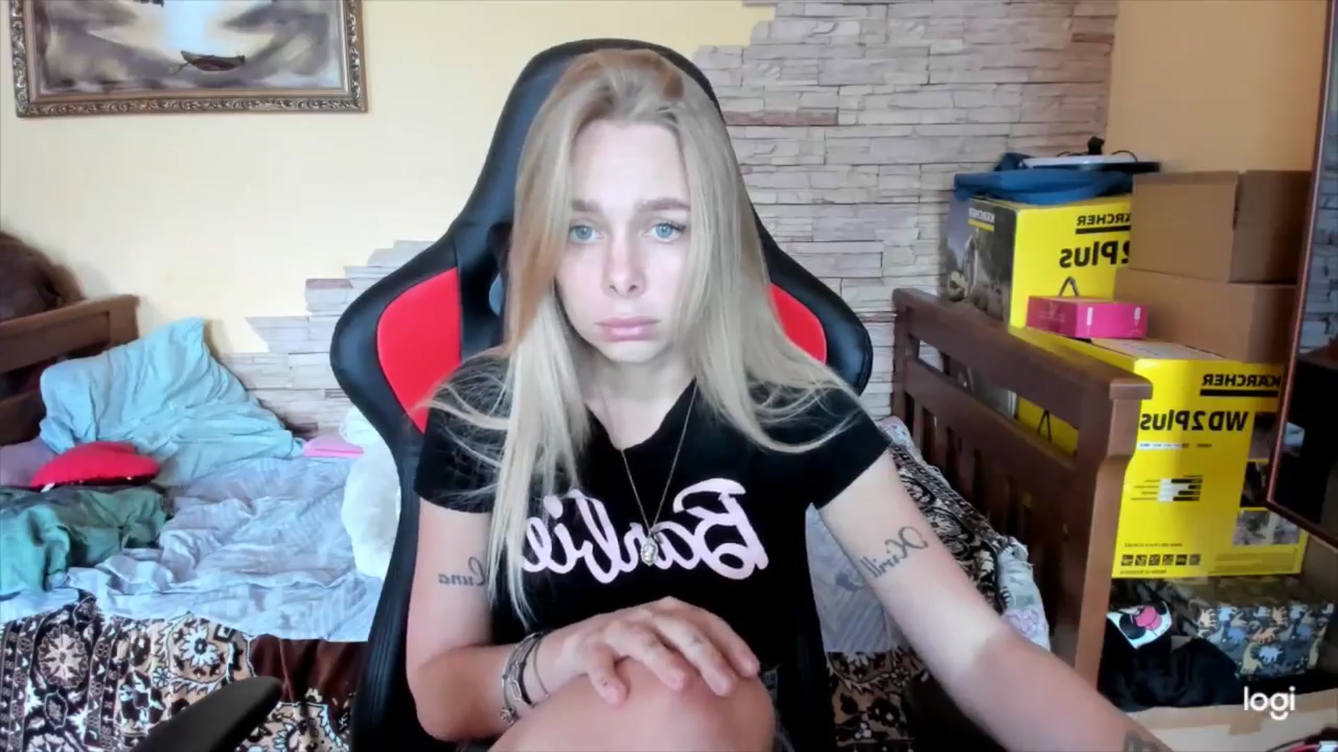 Gallery image thumbnail from YourPupsik's myfreecams stream on, 10/11/2024, 08:38 image 7 of 20