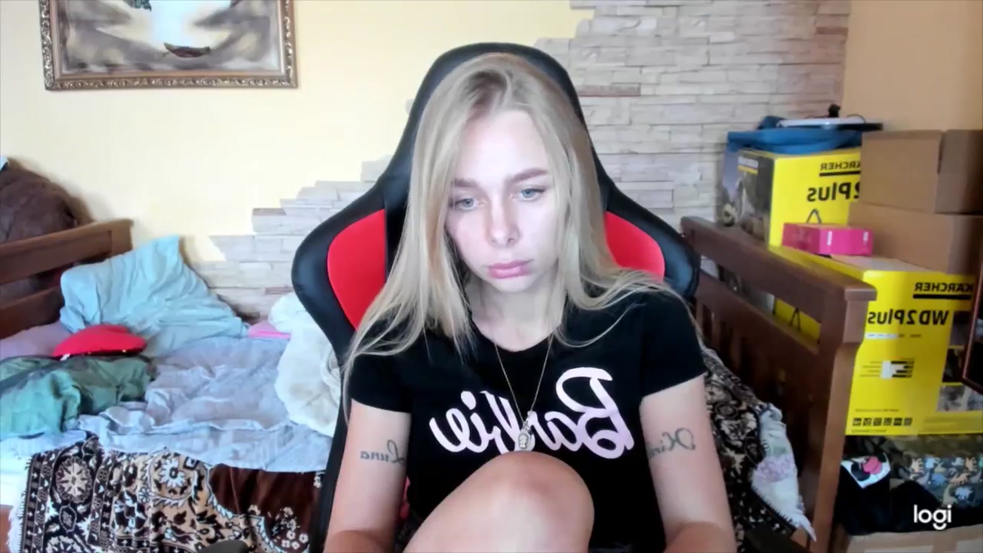 Gallery image thumbnail from YourPupsik's myfreecams stream on, 10/11/2024, 11:27 image 10 of 20