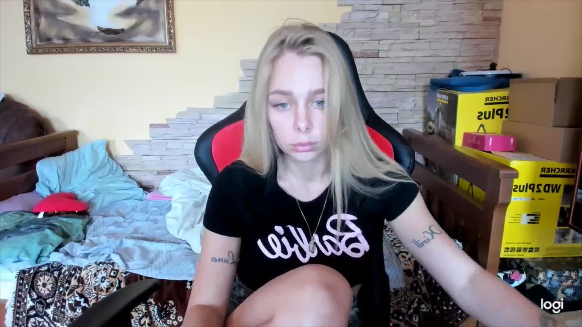 Gallery image thumbnail from YourPupsik's myfreecams stream on, 10/11/2024, 11:27 image 20 of 20
