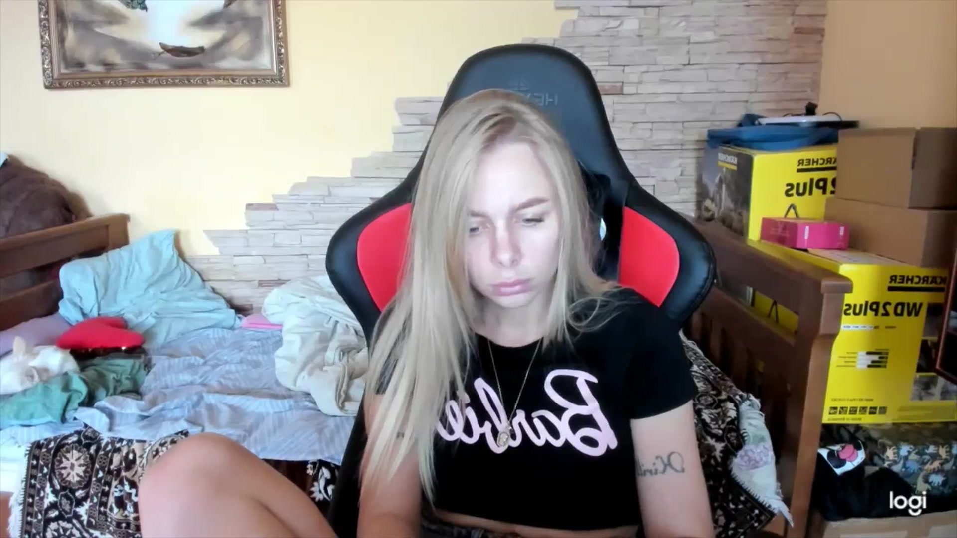 Gallery image thumbnail from YourPupsik's myfreecams stream on, 10/11/2024, 11:27 image 14 of 20