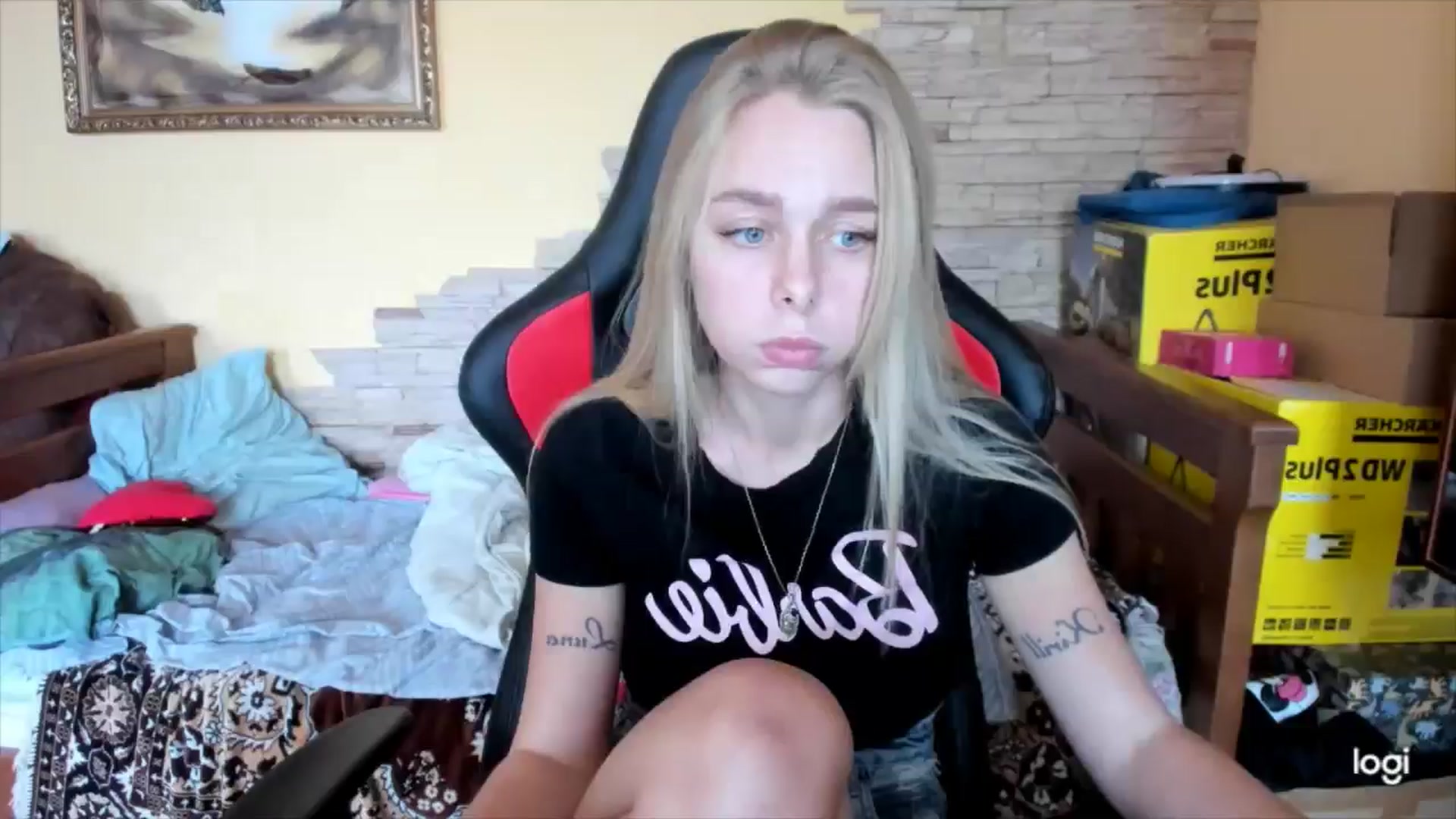 Gallery image thumbnail from YourPupsik's myfreecams stream on, 10/11/2024, 11:27 image 7 of 20