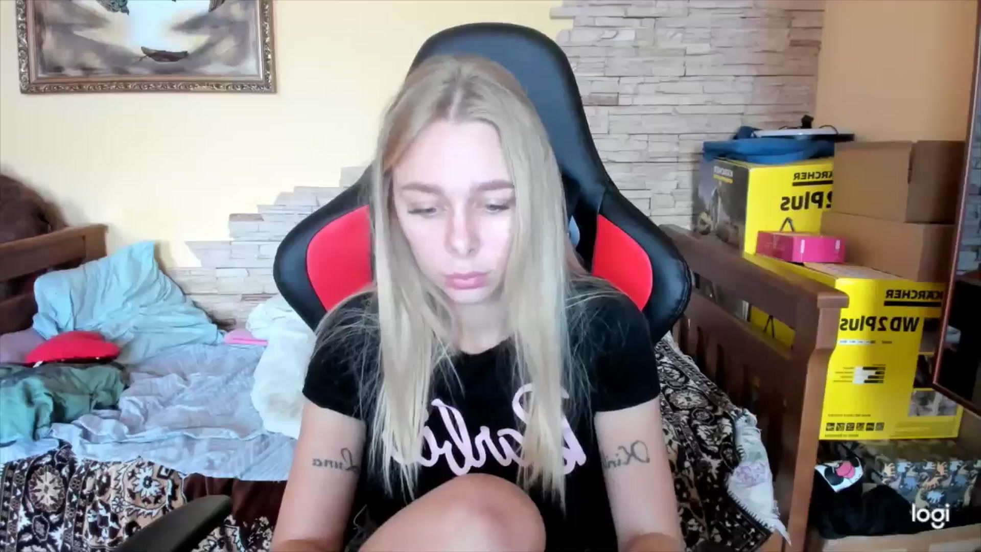 Gallery image thumbnail from YourPupsik's myfreecams stream on, 10/11/2024, 11:27 image 3 of 20