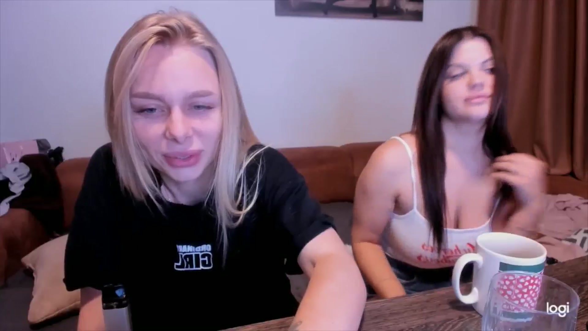 Gallery image thumbnail from YourPupsik's myfreecams stream on, 10/27/2024, 11:43 image 10 of 20