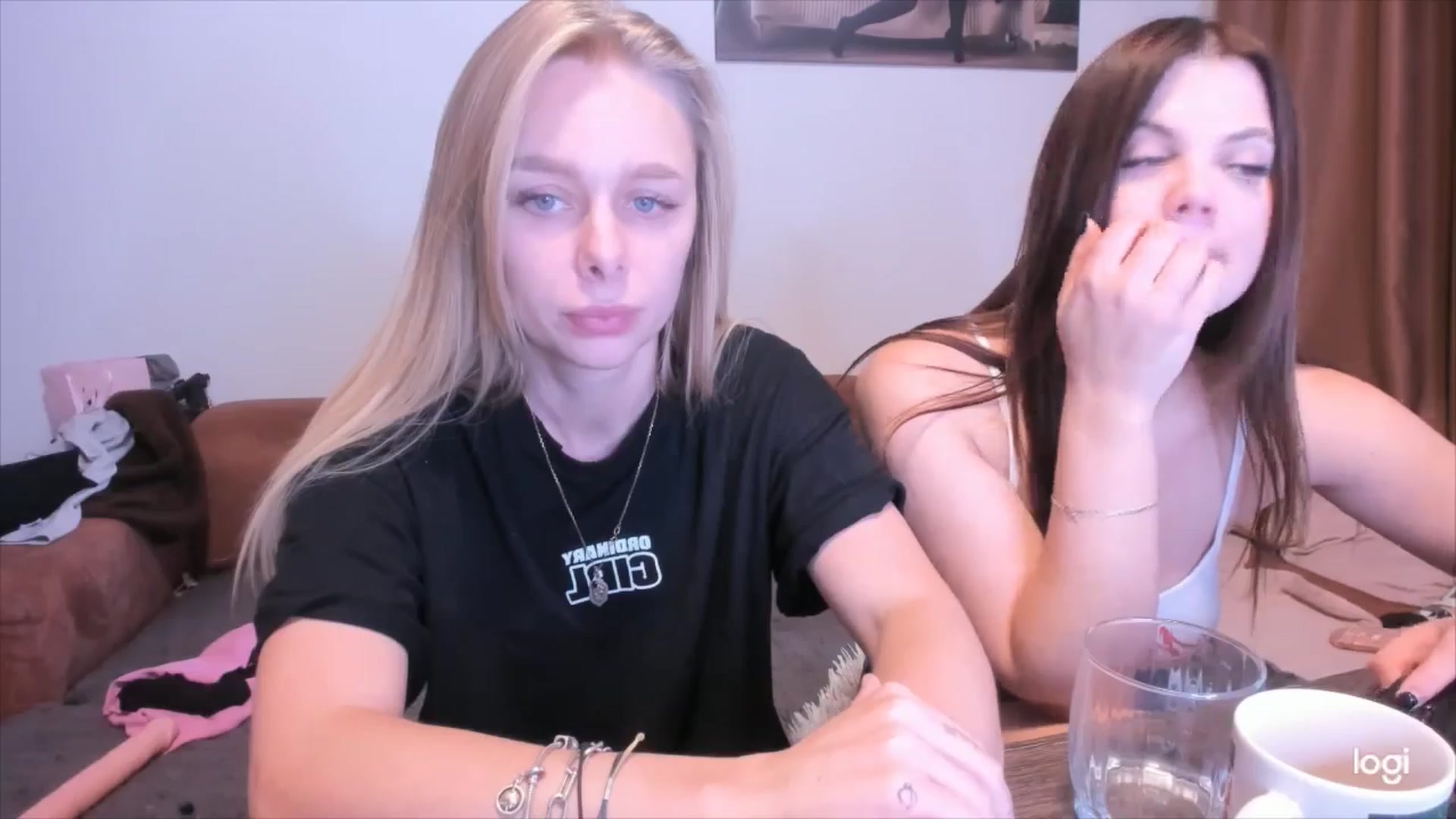Gallery image thumbnail from YourPupsik's myfreecams stream on, 10/27/2024, 13:11 image 18 of 20