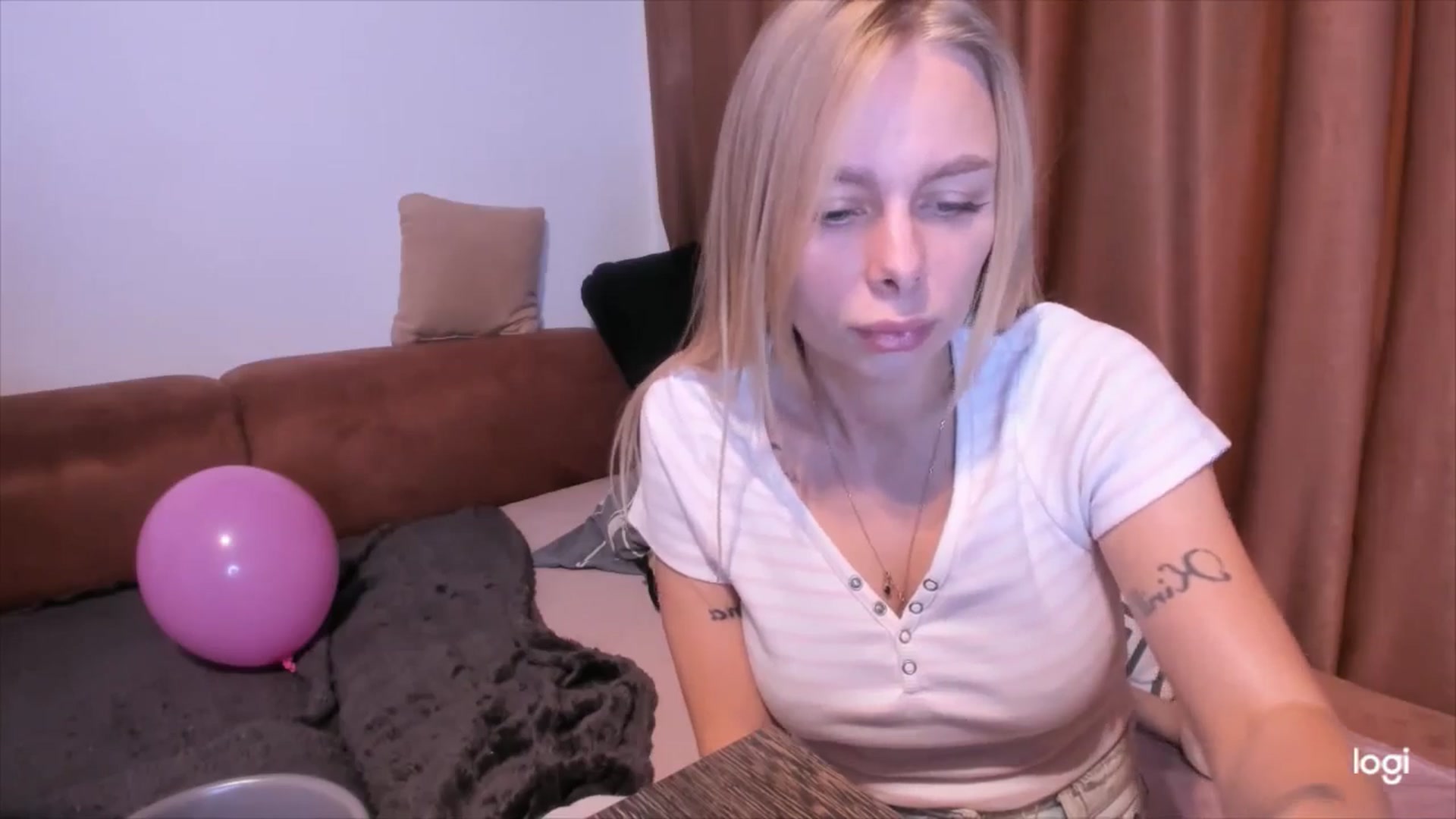 Gallery image thumbnail from YourPupsik's myfreecams stream on, 10/30/2024, 10:45 image 15 of 20