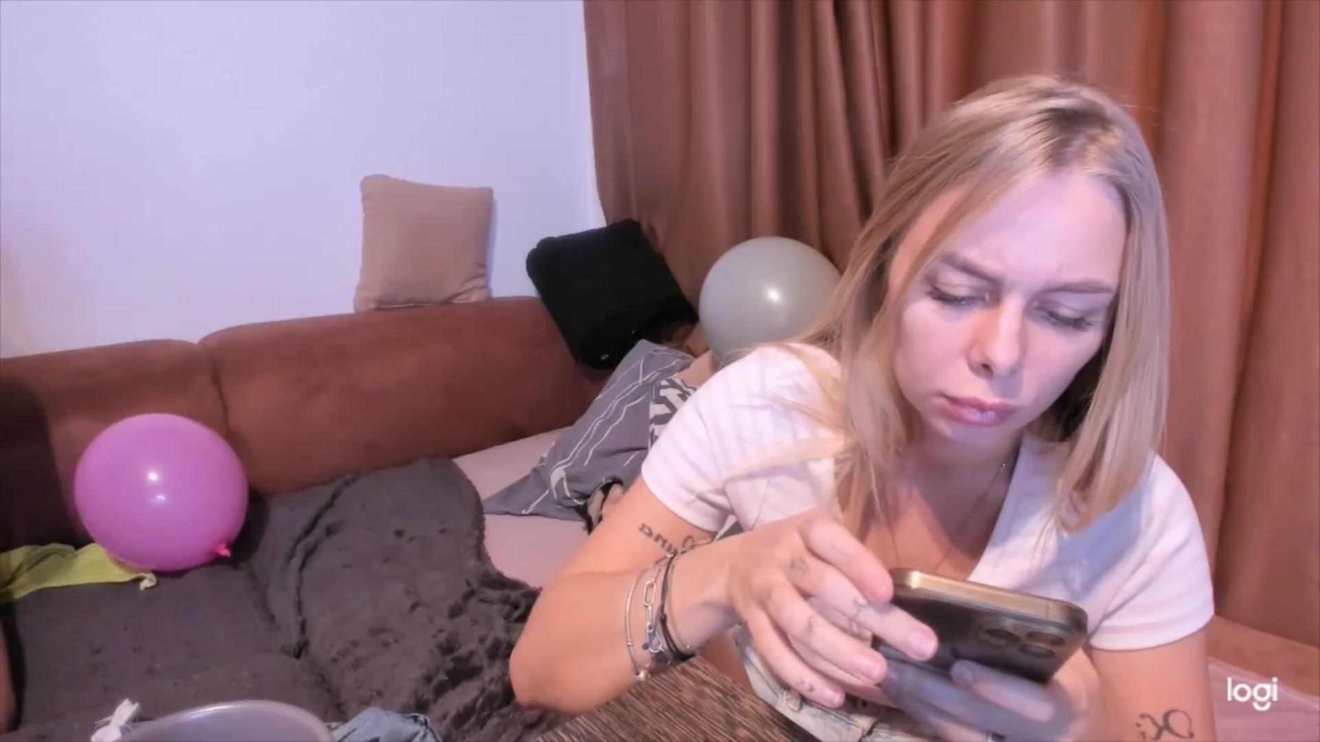 Gallery image thumbnail from YourPupsik's myfreecams stream on, 10/30/2024, 10:45 image 16 of 20