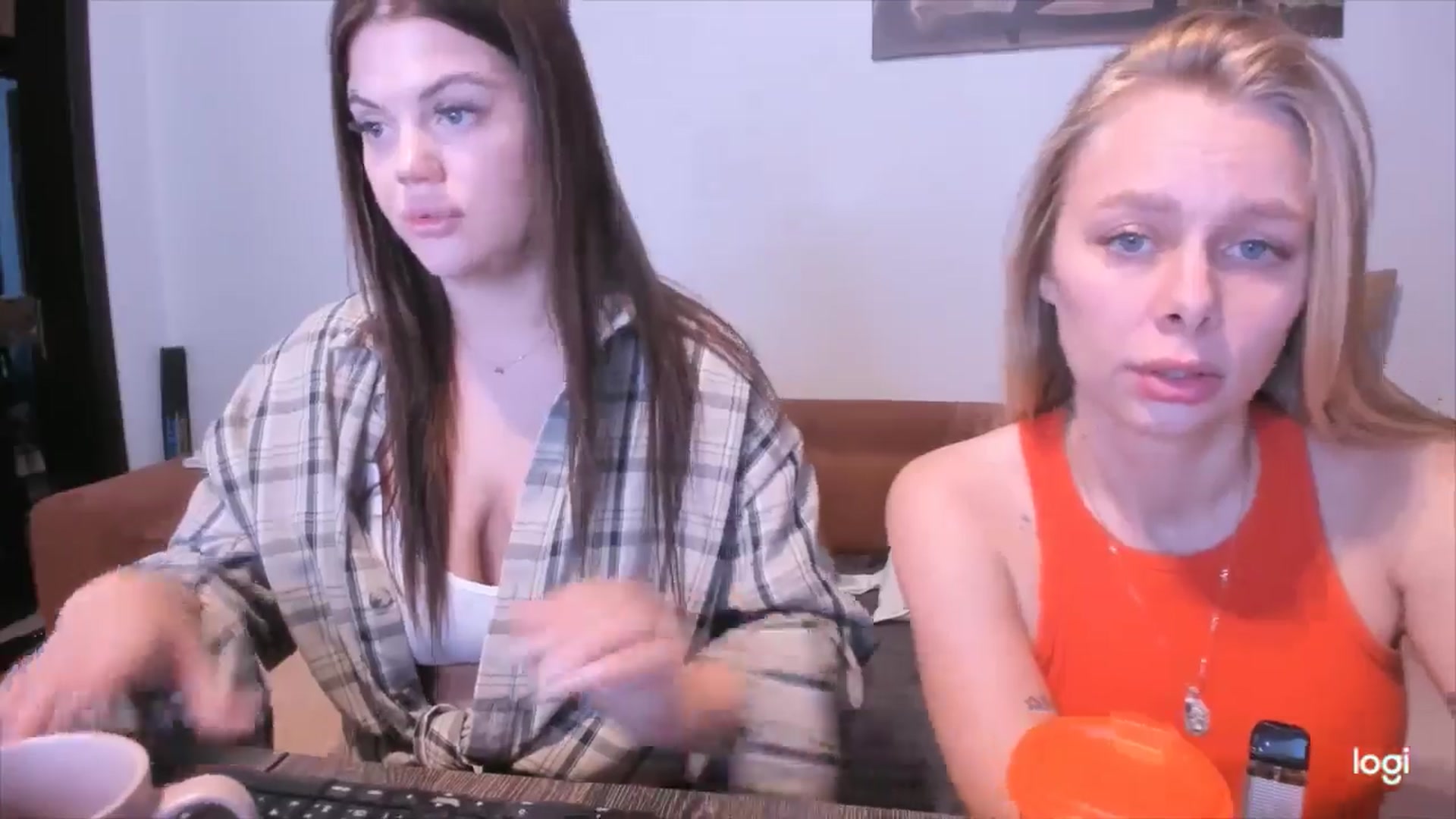 Gallery image thumbnail from YourPupsik's myfreecams stream on, 11/03/2024, 10:05 image 18 of 20