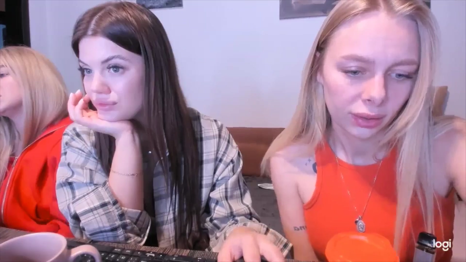 Gallery image thumbnail from YourPupsik's myfreecams stream on, 11/03/2024, 10:05 image 6 of 20