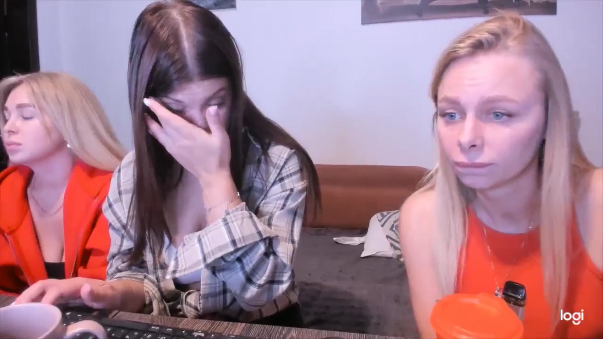 Gallery image thumbnail from YourPupsik's myfreecams stream on, 11/03/2024, 10:05 image 16 of 20