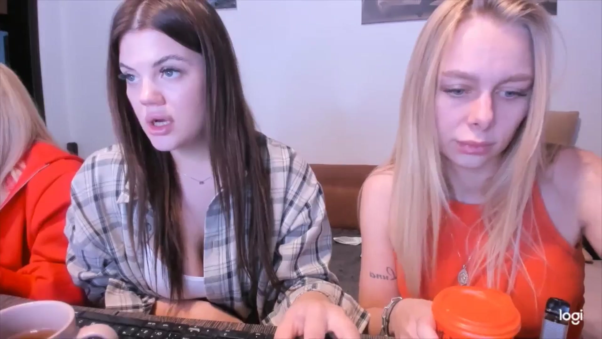 Gallery image thumbnail from YourPupsik's myfreecams stream on, 11/03/2024, 10:05 image 5 of 20