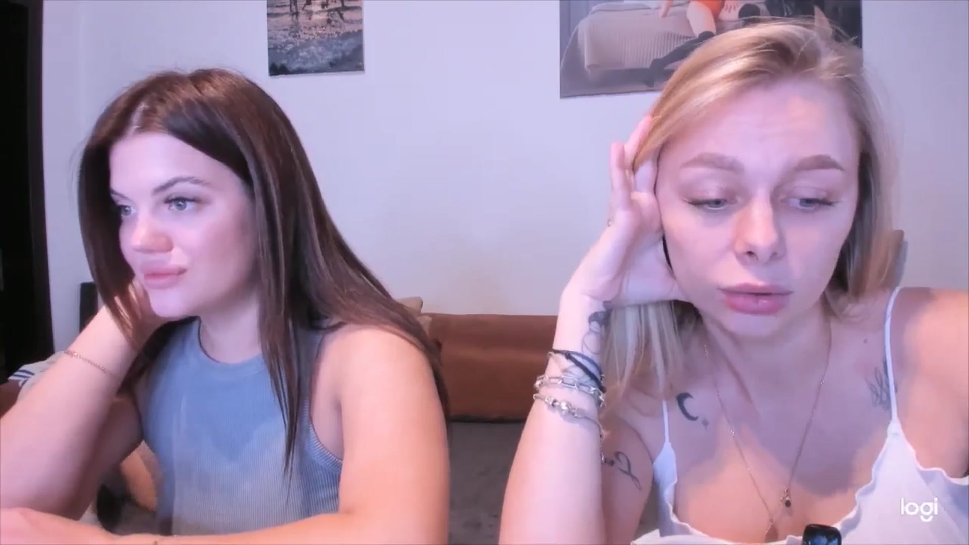 Gallery image thumbnail from YourPupsik's myfreecams stream on, 11/04/2024, 10:51 image 4 of 20